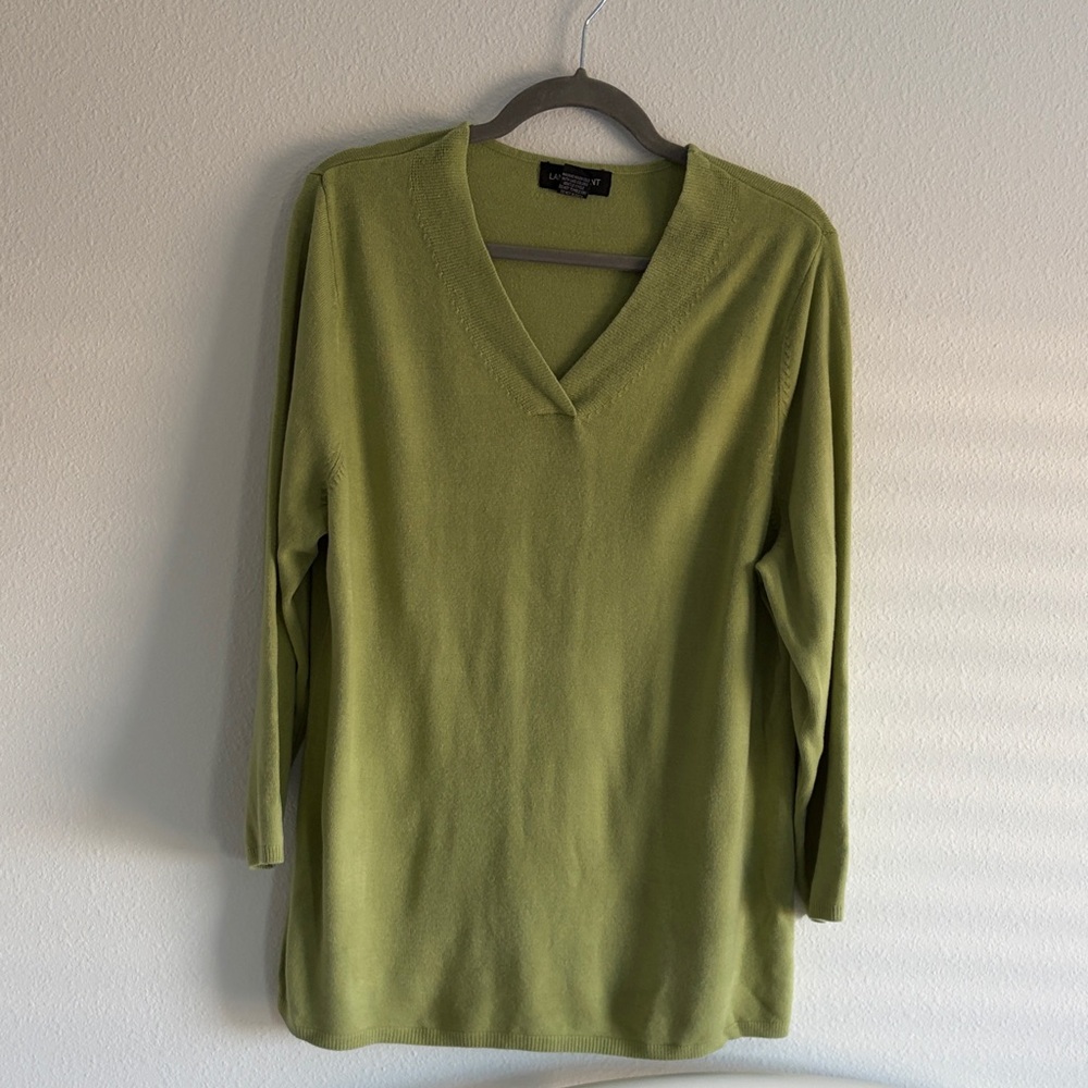 Lane Bryant Green V-Neck Long Sleeve Top